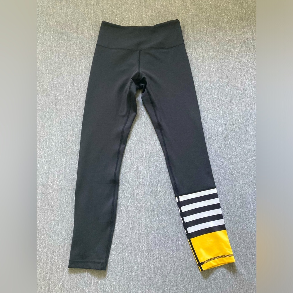 ZYIA Bumblebee Light N Tight 7/8 Leggings Size 2